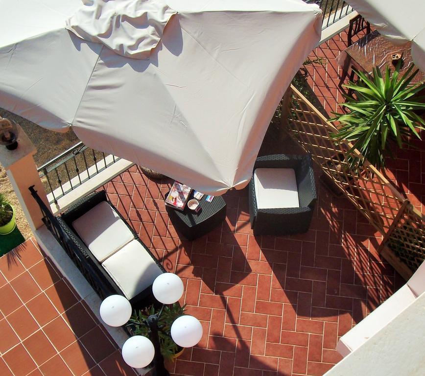 Hotel Bellavista S'Archittu Exterior foto